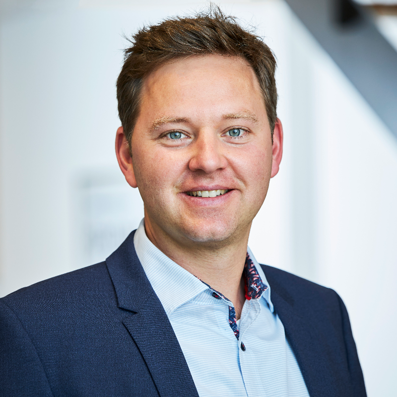  Lukas Schfer